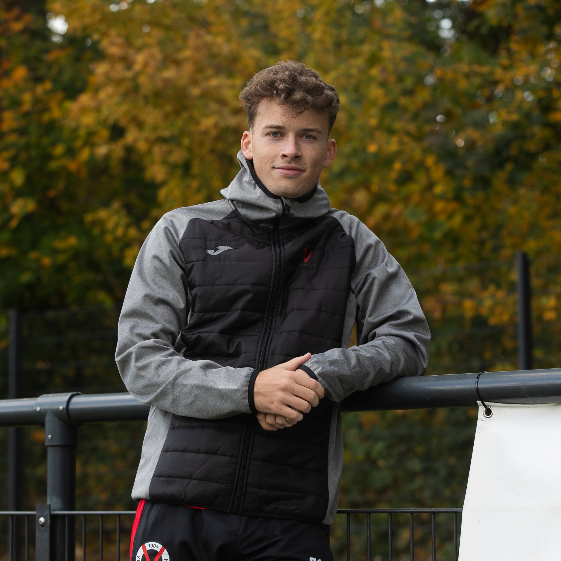 Fleecejacke rotes V - Offizieller Fanshop Viktoria Köln