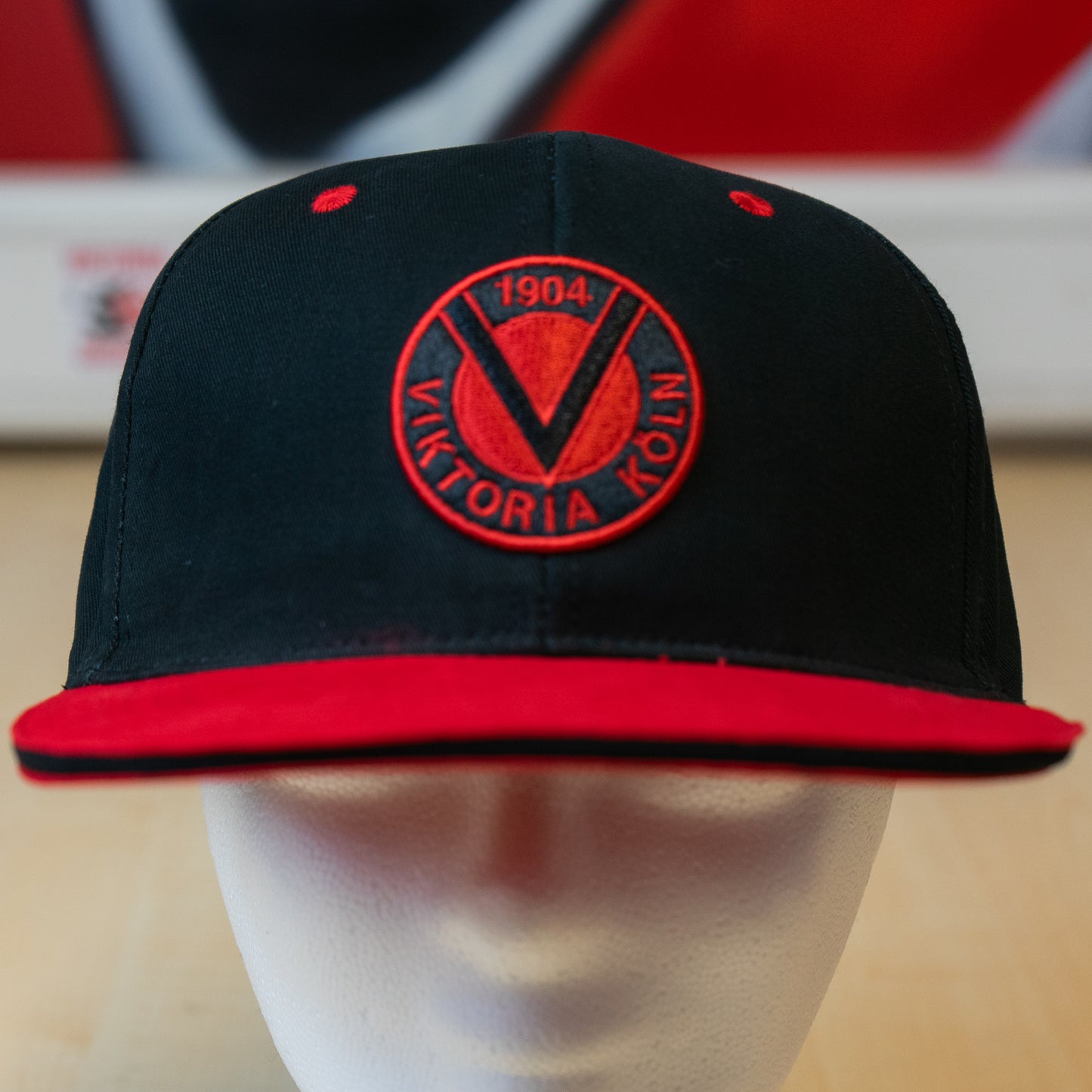 Snapback black/red - Offizieller Fanshop Viktoria Köln