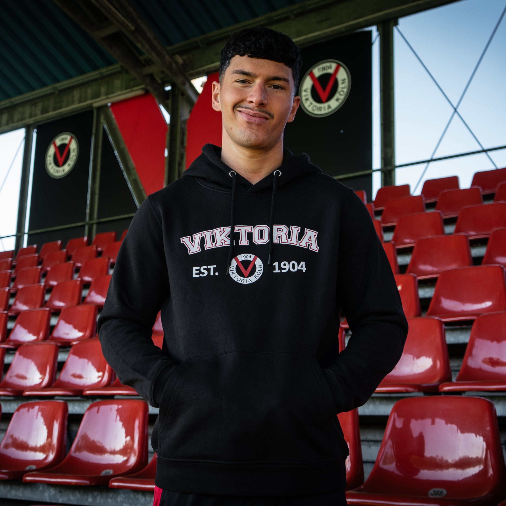 Hoodie Viktoria Est. 1904 - Offizieller Fanshop Viktoria Köln