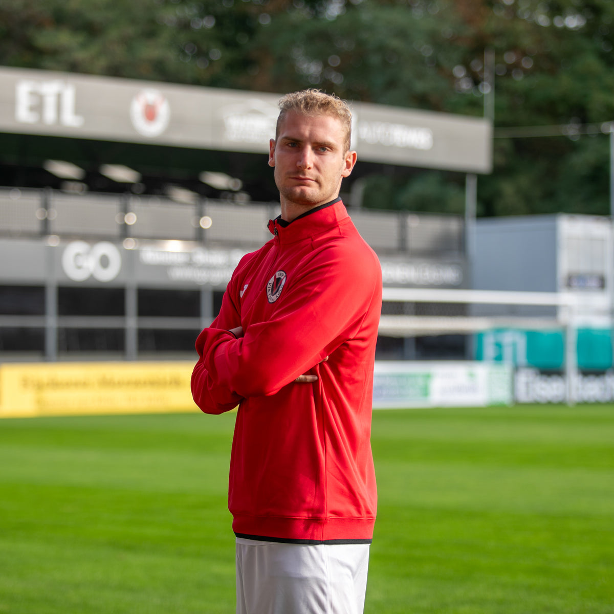 TEAM Training Zip-Hoodie 26/27 - Offizieller Fanshop Viktoria Köln